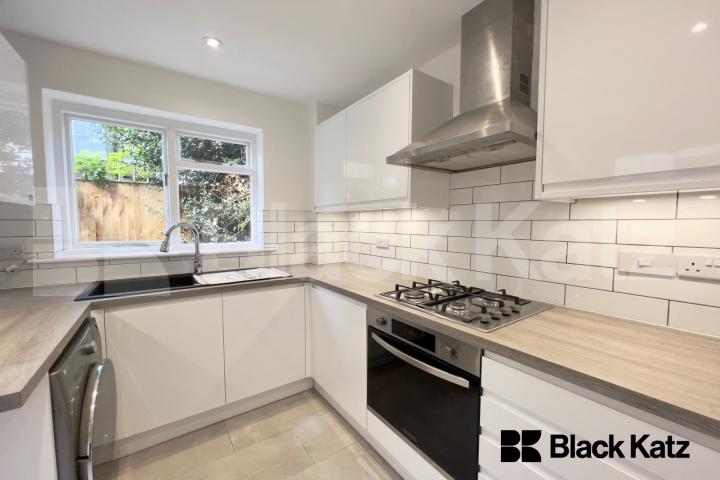 Beautiful period house with private garden  Wooler Street, Elephant and Castle